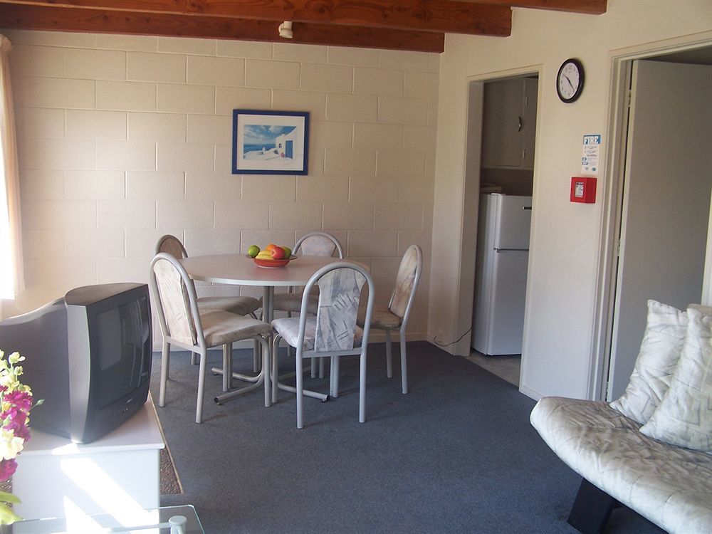 Aloha Seaview Resort Motel Paihia Exterior photo